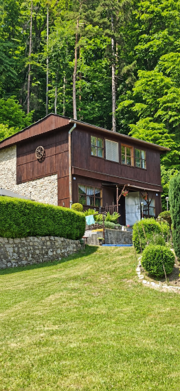 EXKLUZÍVNE-SPEKTRUM REALITY- Na Predaj Rekreačná chata v obci Kysak, okres Košice