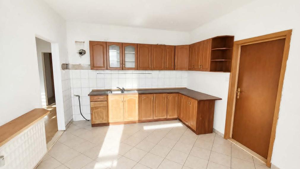 SPEKTRUM REALITY- Na PREDAJ  3-izbový byt s balkónom 79 m2, v meste Partizánske, ul. Veľká Okružná.
