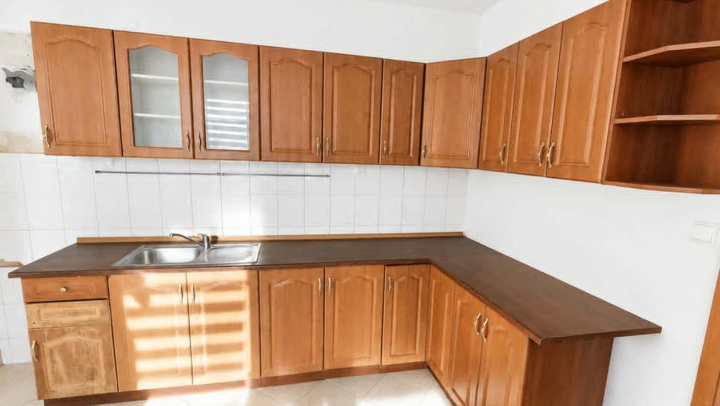 SPEKTRUM REALITY- Na PREDAJ  3-izbový byt s balkónom 79 m2, v meste Partizánske, ul. Veľká Okružná.