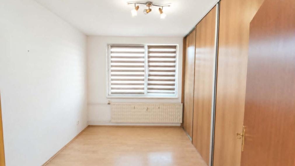 SPEKTRUM REALITY- Na PREDAJ  3-izbový byt s balkónom 79 m2, v meste Partizánske, ul. Veľká Okružná.