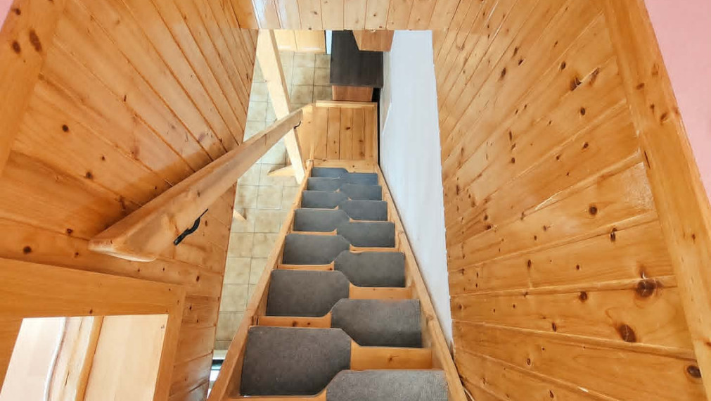 EXKLUZÍVNE-SPEKTRUM REALITY- Predaj  spoluvlastníckeho podielu- na rodinnom dome s pozemkom 666 m2, Lutila, okres Žiar nad Hronom