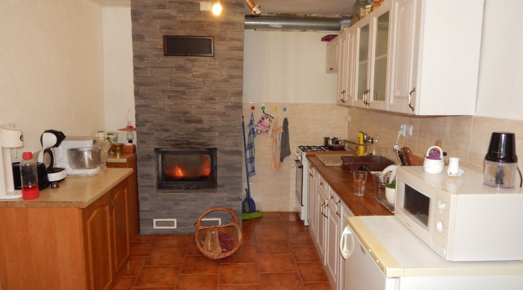 PREDANÉ! SPEKTRUM REALITY - Na Predaj  2-izbový rodinný dom s pozemkom 196 m2 , Horná Ves, okres Prievidza