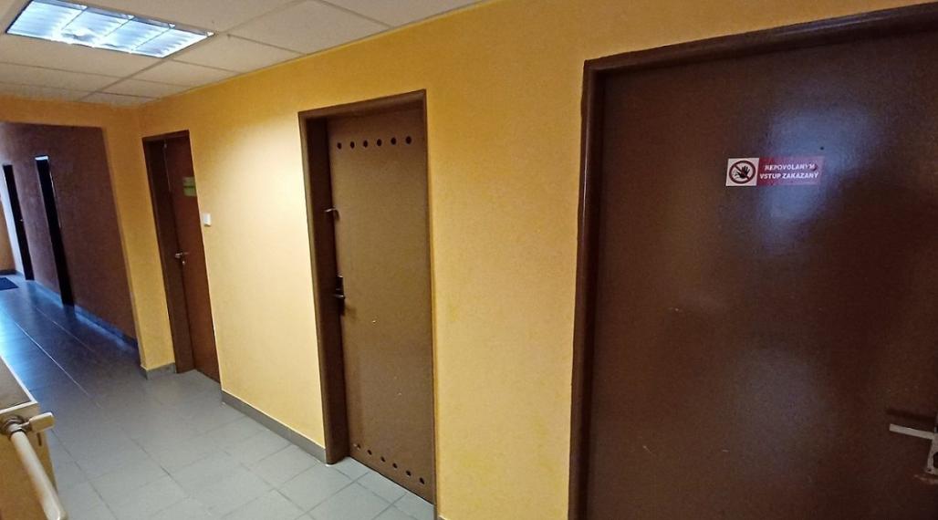 Na predaj: Kancelárske priestory Prievidza /prevádzková budova .