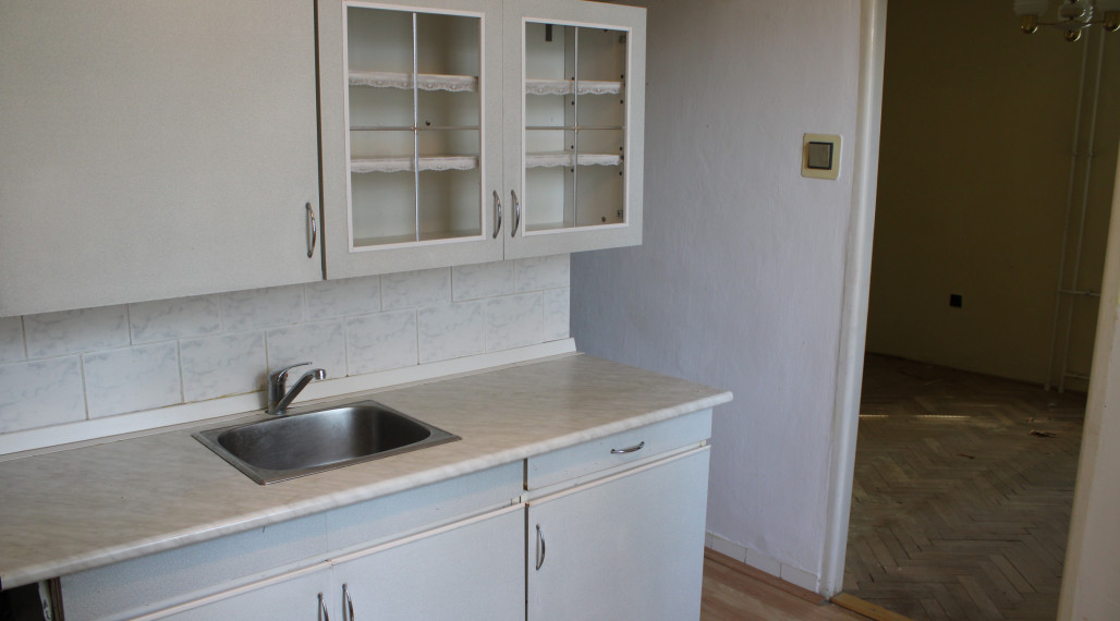 SPEKTRUM REALITY- Na Predaj 2-izbový byt, 57 m2, okres Prievidza, Staré Sídlisko