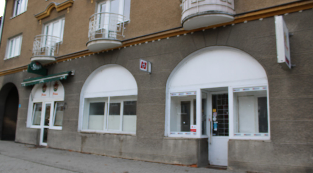 EXKLUZÍVNE-SPEKTRUM REALITY- Na Predaj Obchodný priestor 70 m2, Handlová, Ul. 29.Augusta