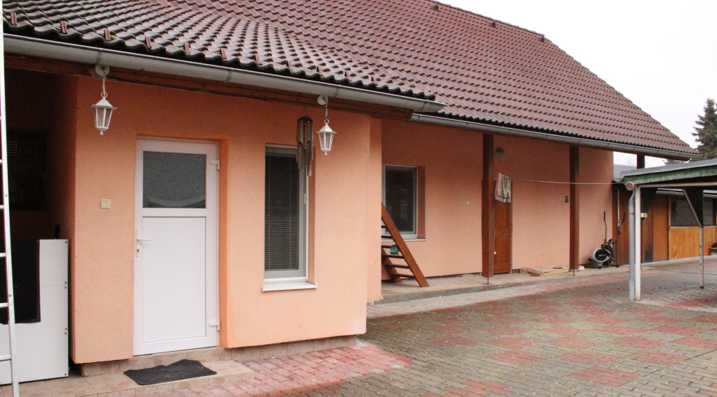 EXKLUZÍVNE-SPEKTRUM REALITY- Predaj  spoluvlastníckeho podielu- na rodinnom dome s pozemkom 666 m2, Lutila, okres Žiar nad Hronom