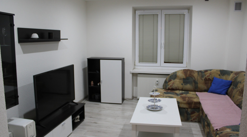 SPEKTRUM REALITY Vám ponúka na PREDAJ 2 -izbový byt 51 m2, Handlová ul. 29. Augusta