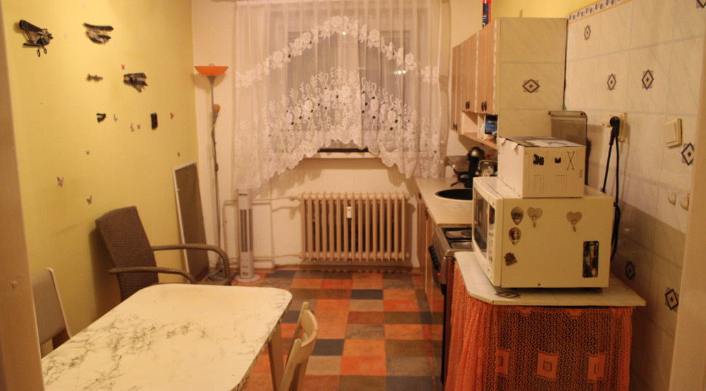 SPEKTRUM REALITY Vám ponúka na PREDAJ 2 -izbový byt 66 m2, Handlová ul. 29. Augusta