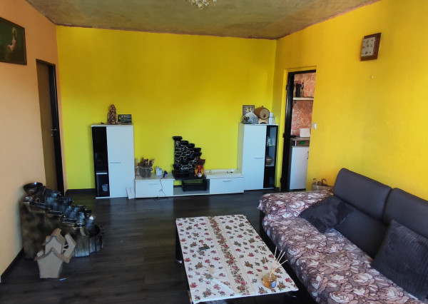 EXKLUZÍVNE-SPEKTRUM REALITY- Na Predaj  3-izbový byt, 65 m2 s balkónom, Handlová