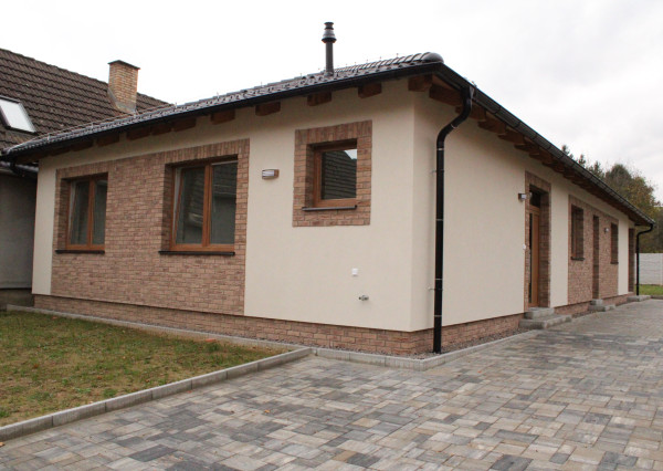 SPEKTRUM REALITY Vám ponúka na PREDAJ Novostavbu- 4-izbový rodinný dom v obci  Kľačno, okres Prievidza