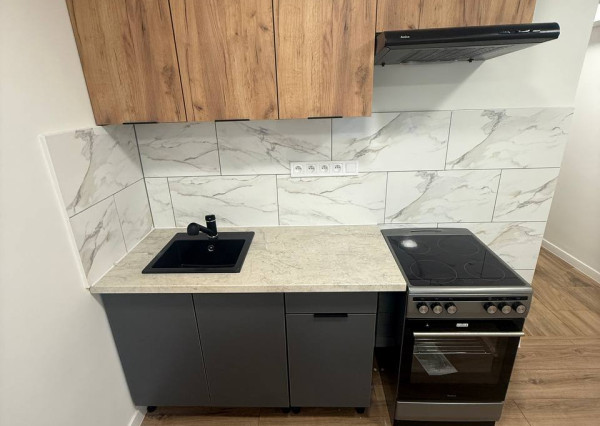 SPEKTRUM REALITY- Na PREDAJ komplet rekonštruovaná Garsónka 22 m2, Handlová, ul. Morovnianska cesta