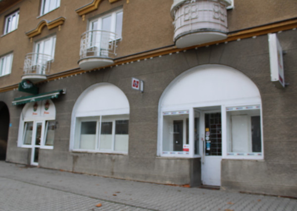 EXKLUZÍVNE-SPEKTRUM REALITY- Na Predaj Obchodný priestor 70 m2, Handlová, Ul. 29.Augusta