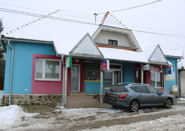 SPEKTRUM REALITY- Na predaj Rodinný dom/ objekt na podnikateľské účely s pozemkom 892 m2, Oslany, okres Prievidza