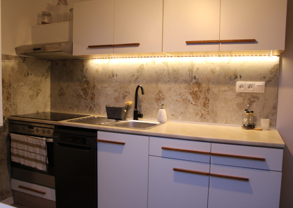 SPEKTRUM REALITY- Na Predaj komplet rekonštruovaný 1-izbový byt, 37,5 m2, Janova Lehota, okres Žiar nad Hronom