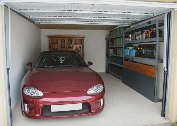 EXKLUZÍVNE-SPEKTRUM REALITY- Na Predaj moderná murovaná Garáž 24 m2, Handlová, okres Prievidza