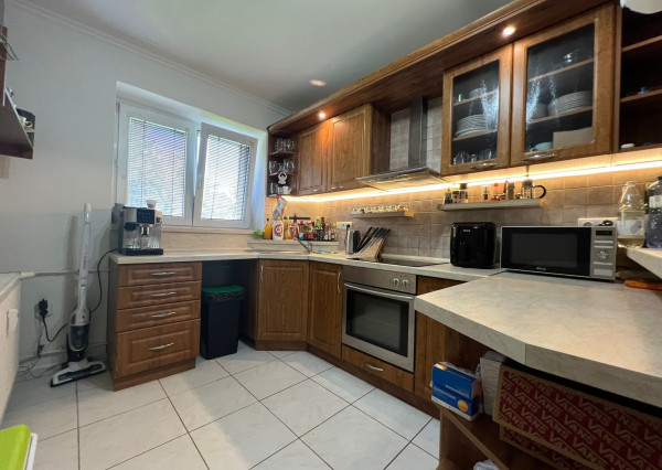 SPEKTRUM REALITY- Na PRENÁJOM komplet rekonštruovaný 2- izbový byt Handlová, ul. 29. Augusta