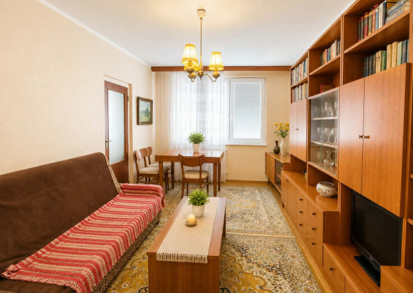 SPEKTRUM REALITY Na PREDAJ- 3-izbový veľkometrážny byt 81 m², okres ŽIAR NAD HRONOM, Etapa